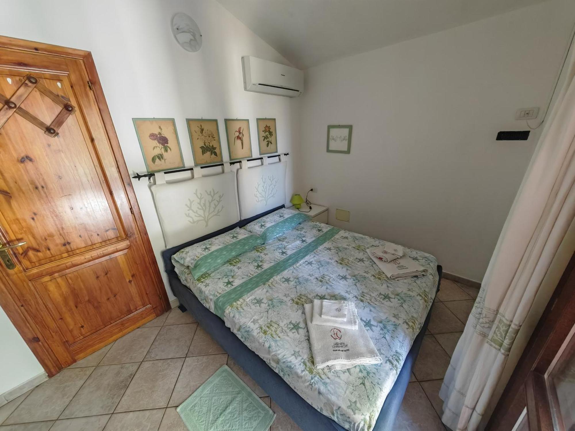 Bed and Breakfast Da Teresa San Teodoro  Habitación foto