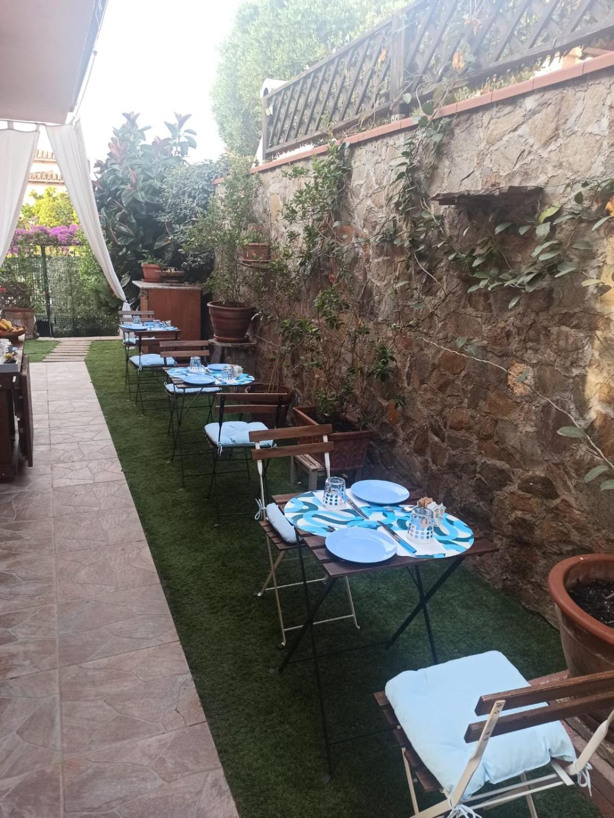Bed and Breakfast Da Teresa San Teodoro  Habitación foto