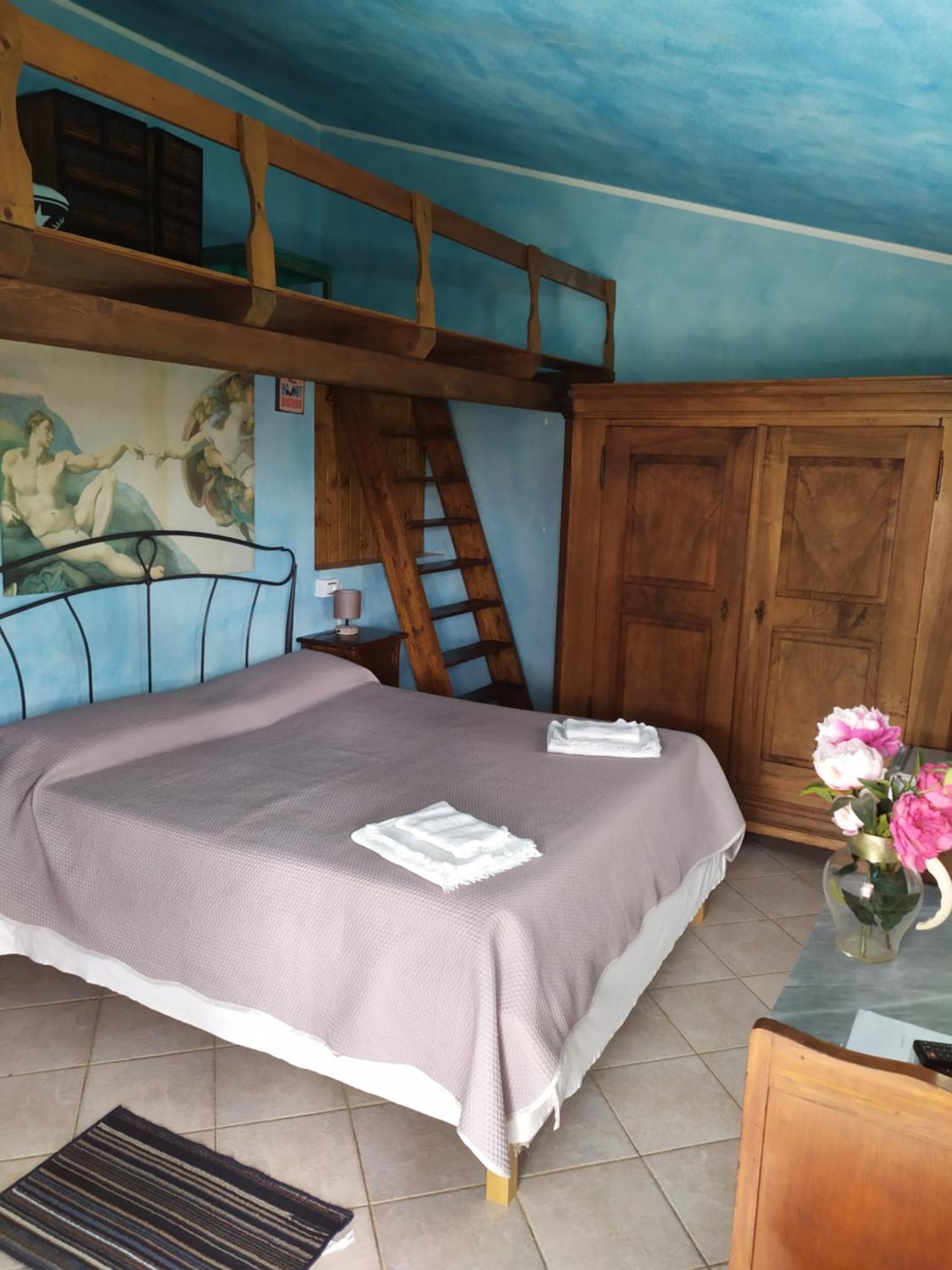 Bed and Breakfast Da Teresa San Teodoro  Habitación foto